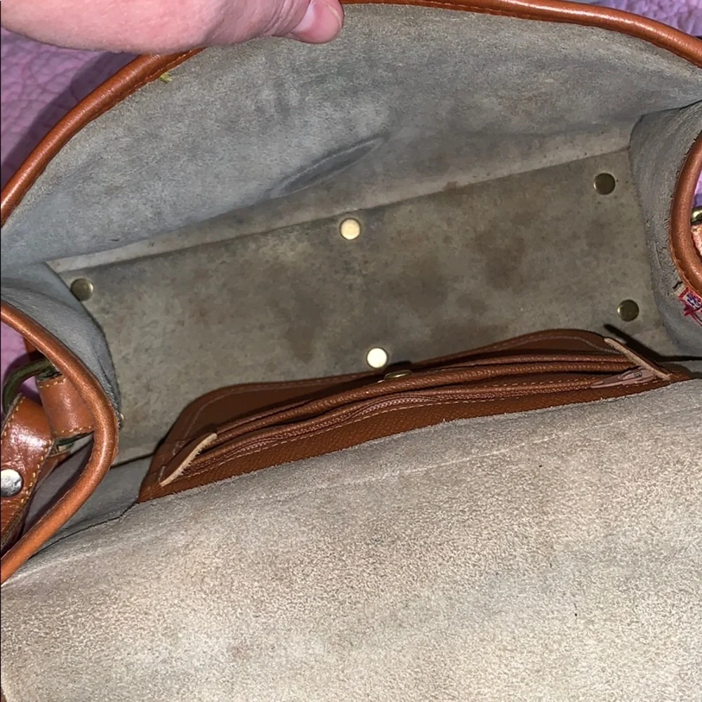 Dooney & Bourke classic dooney